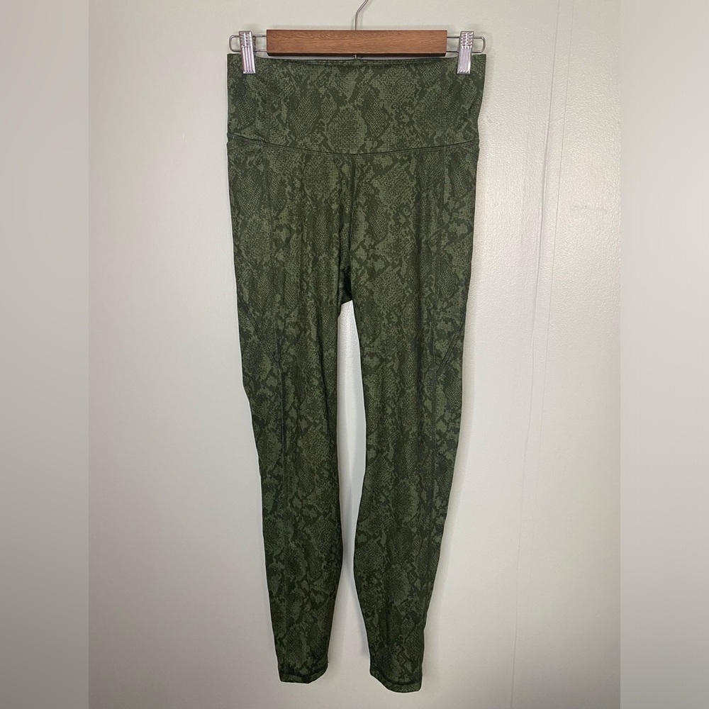 All In Motion Leggings Womens Size Small Green Snake Print High Rise Active